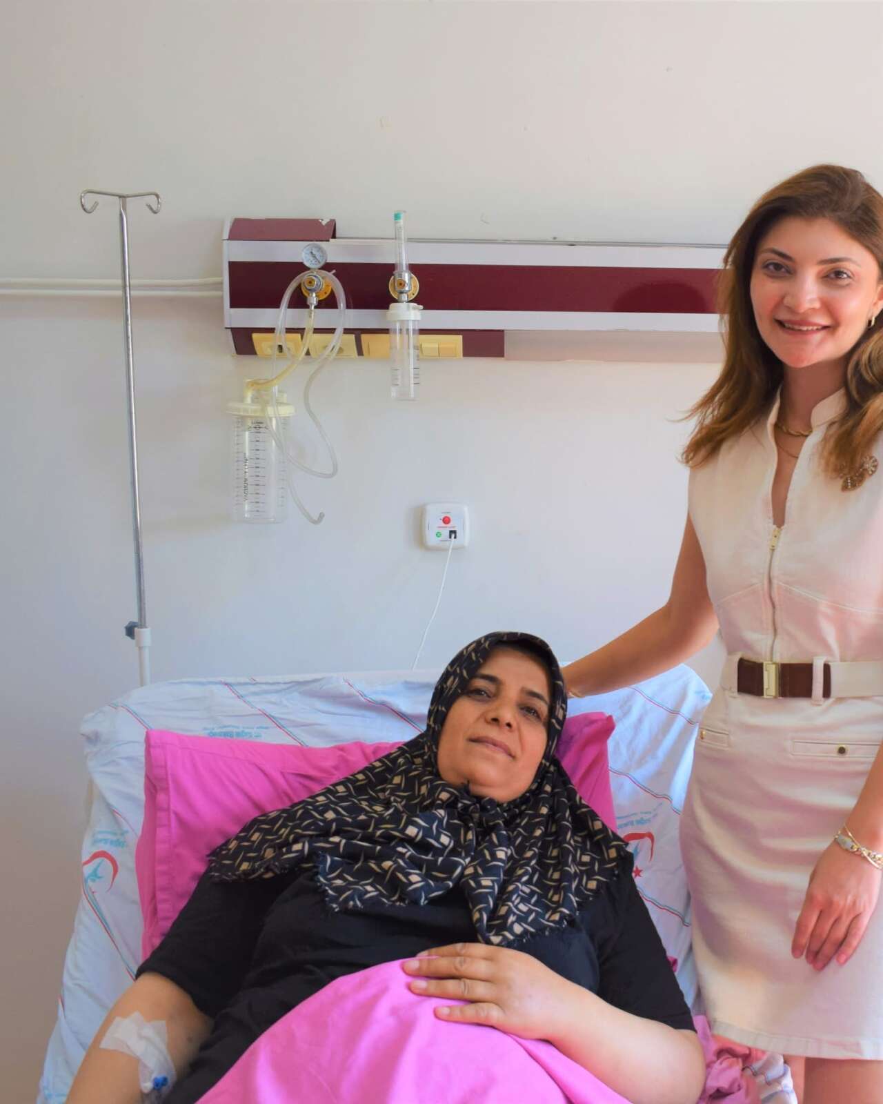 Dalaman Devlet Hastanesi’nde Bir İlk: Histerektomi Ameliyatı Başarıyla Gerçekleştirildi 1